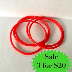 Licorice RED 5pc Rubber Gummy Bracelets Silicone Jelly Wristbands 80s retro set